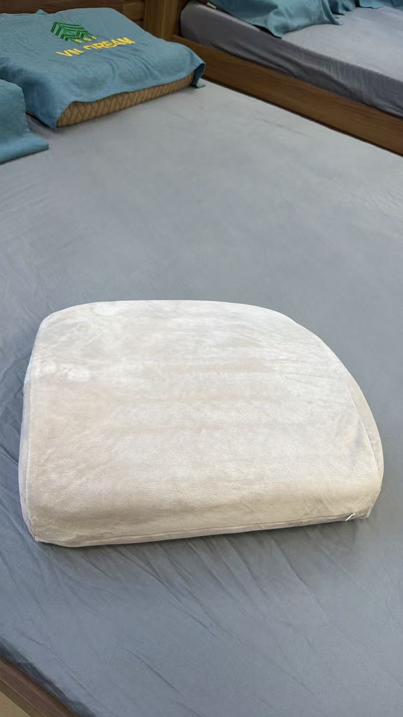石墨烯乳胶枕头产品展示