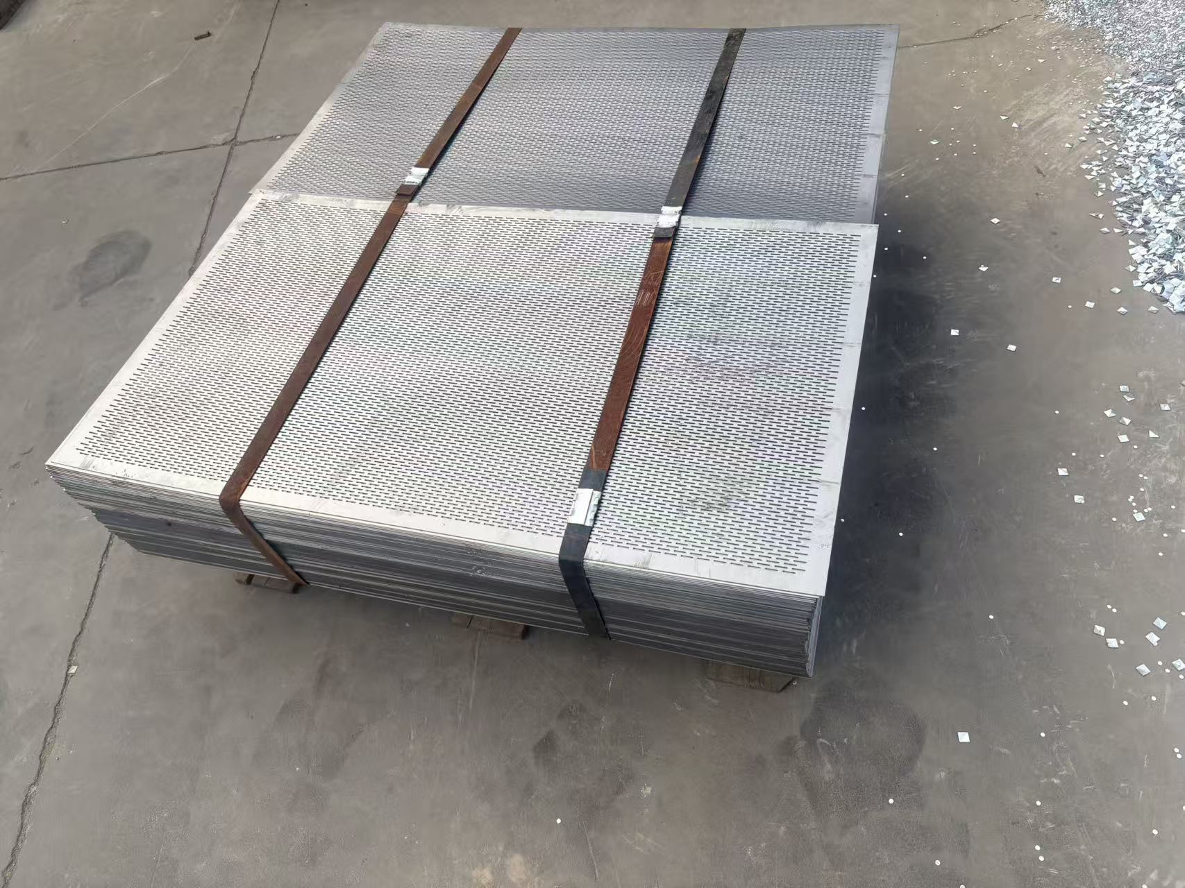 穿孔板材工艺细节