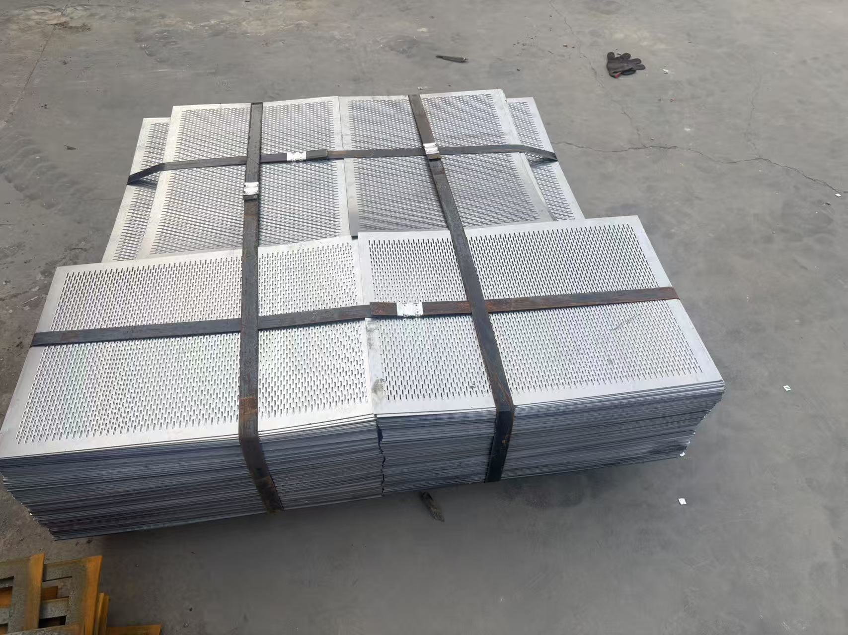 筛板定制实拍