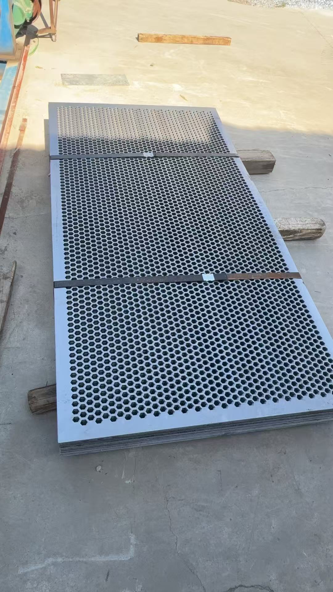 Sieve Plate Technology
