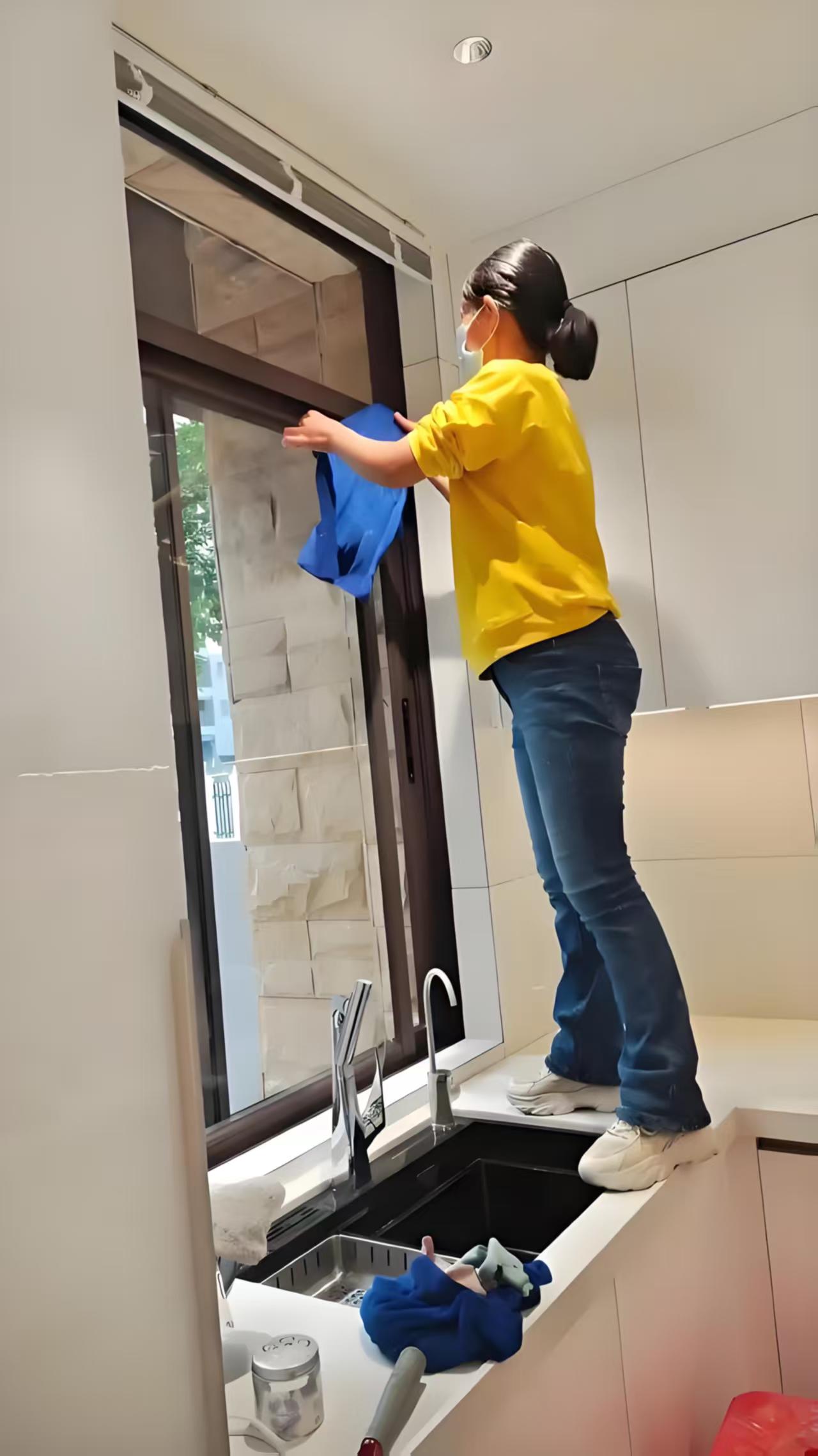 标准化保洁作业现场
