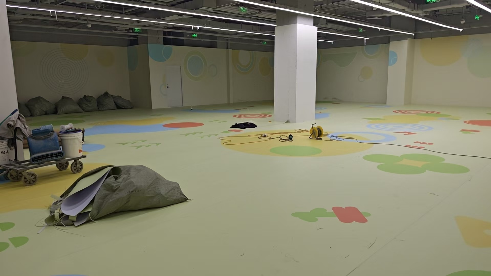 墙面装饰材料展示