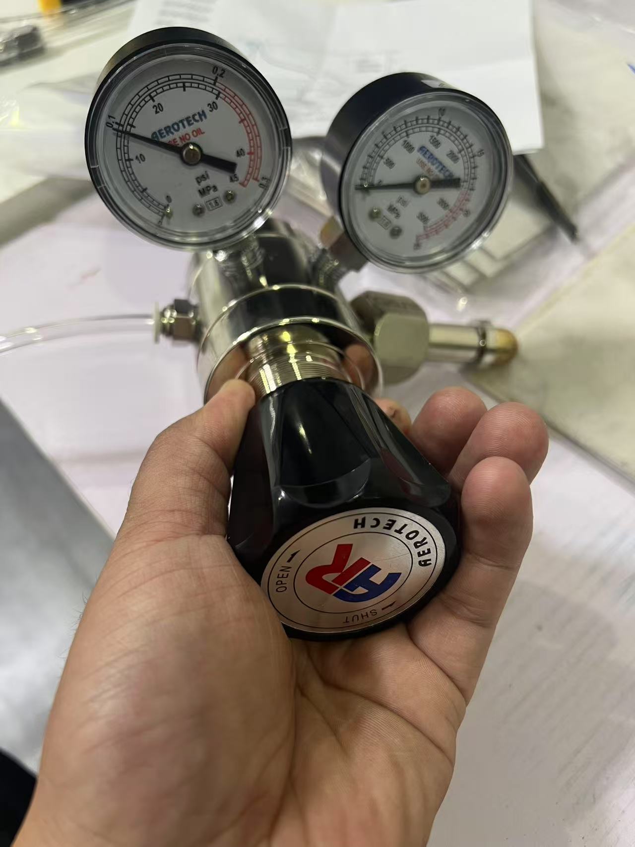 Laboratory Gas Pipeline Installation