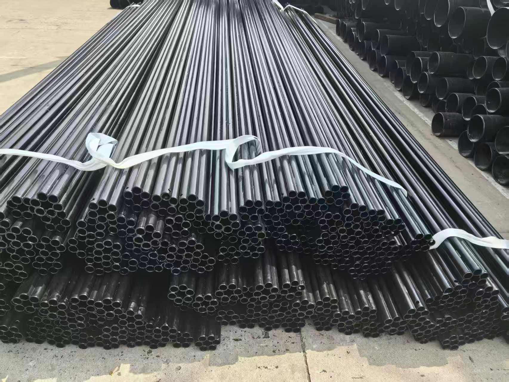 防腐穿线管生产车间实景