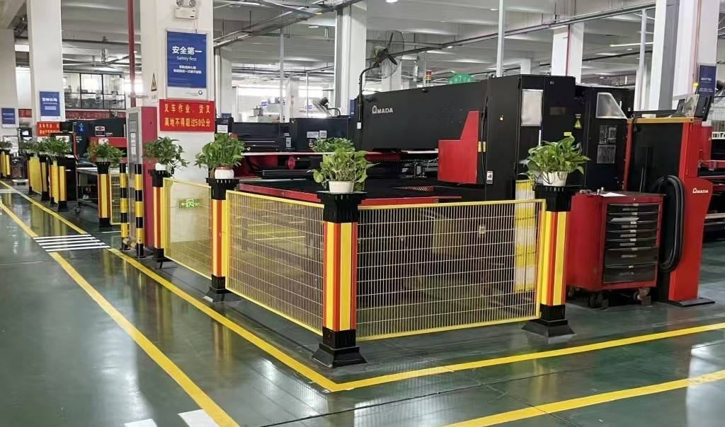 钣金加工车间实景