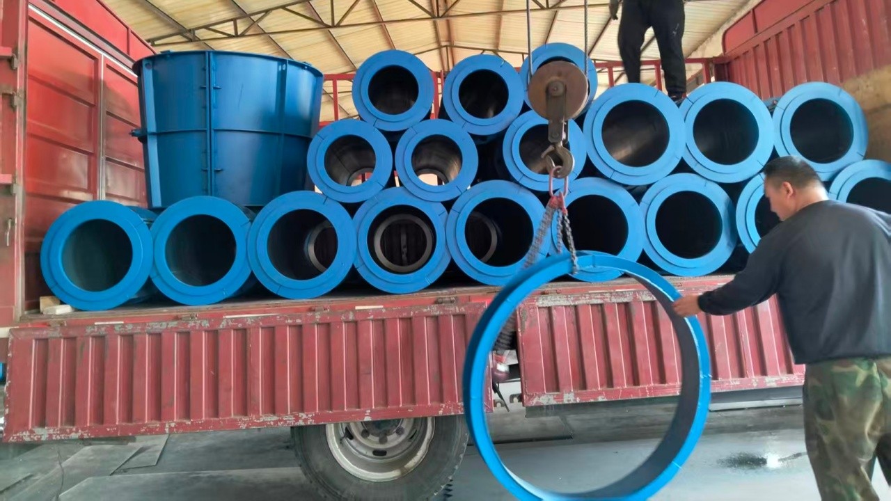 水泥涵管模具生产实景