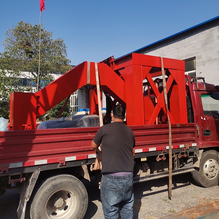 离心式制管机实拍