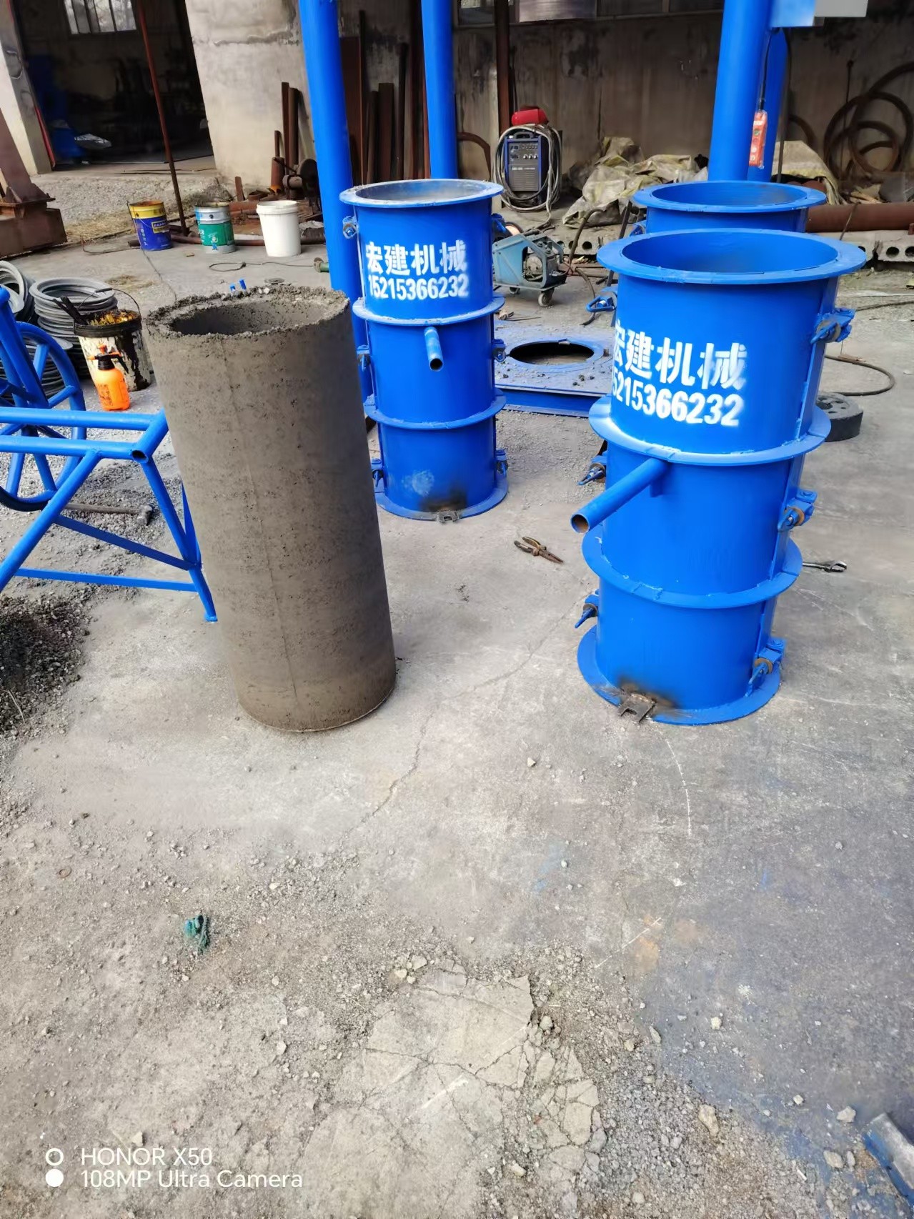 水泥制管机设备生产实景