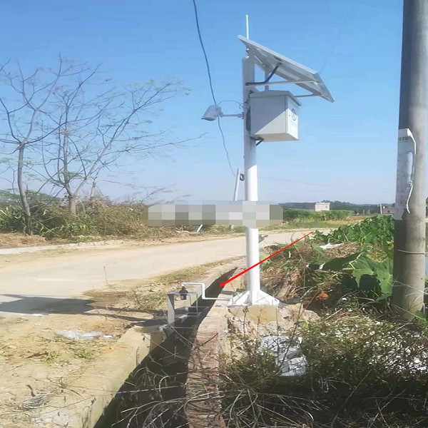 涡街流量计结构示意图