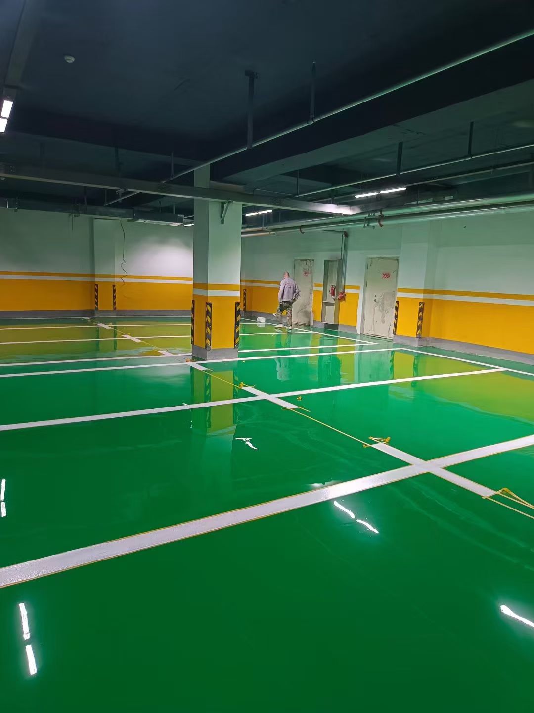 路面划线施工实拍