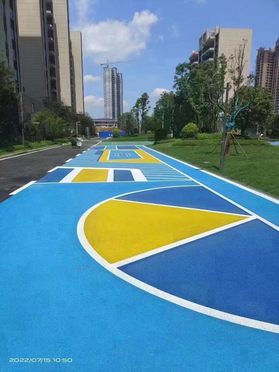 路面材料施工应用场景