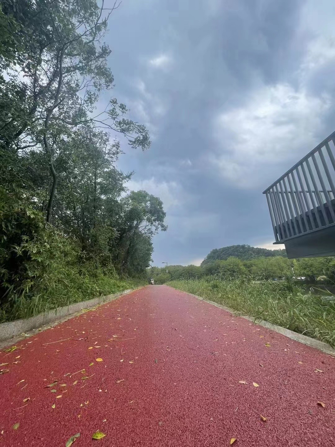 防滑路面施工现场