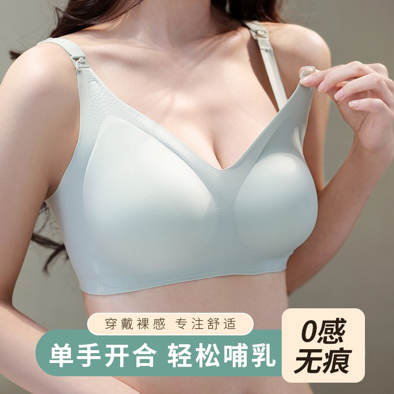 大胸显小孕妇内衣生产车间