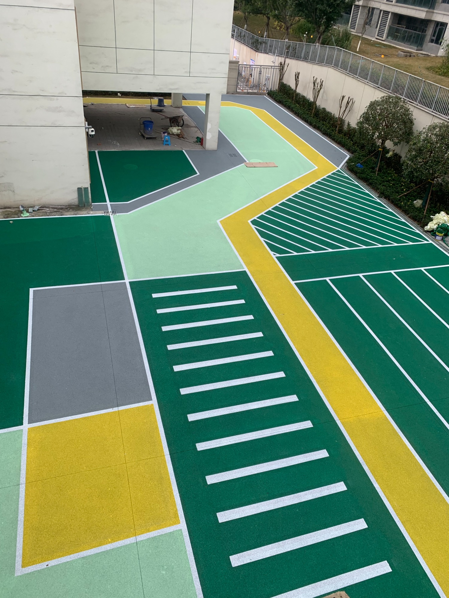 彩色沥青路面施工工艺示意图