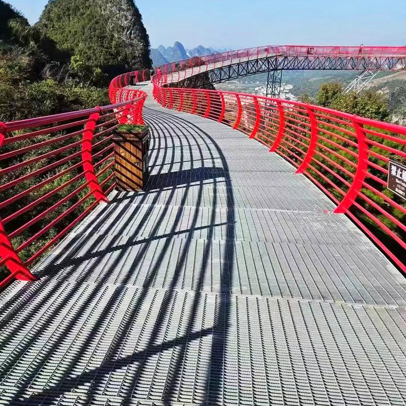 钢格板生产车间实景