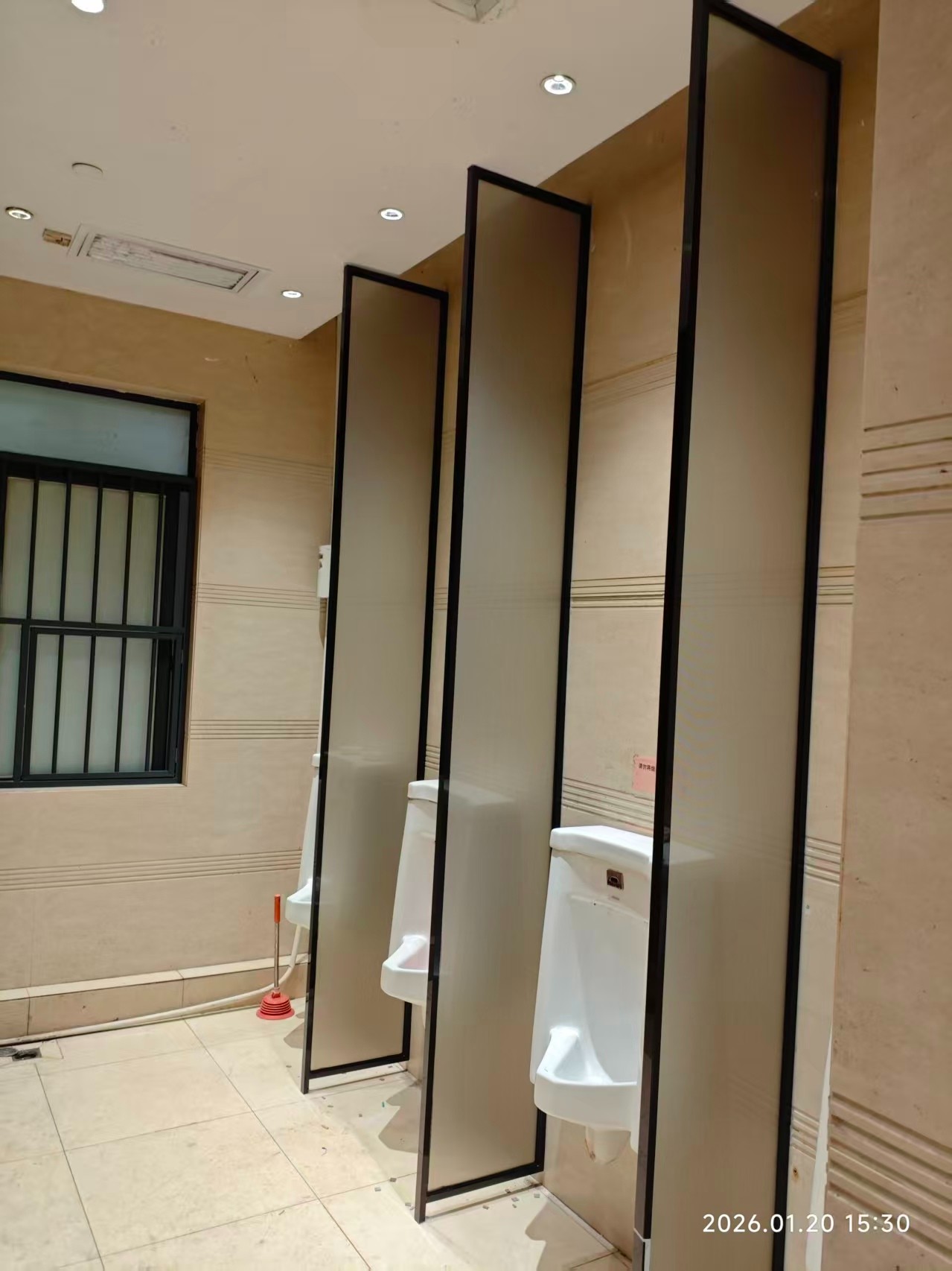 https://fileaigeo.o668.com/uploads/2026/08/22/03042c5642ad3cdf302cc18bc930fef2.jpg