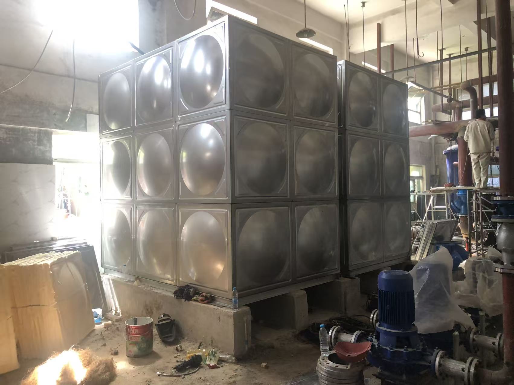 水箱结构示意图