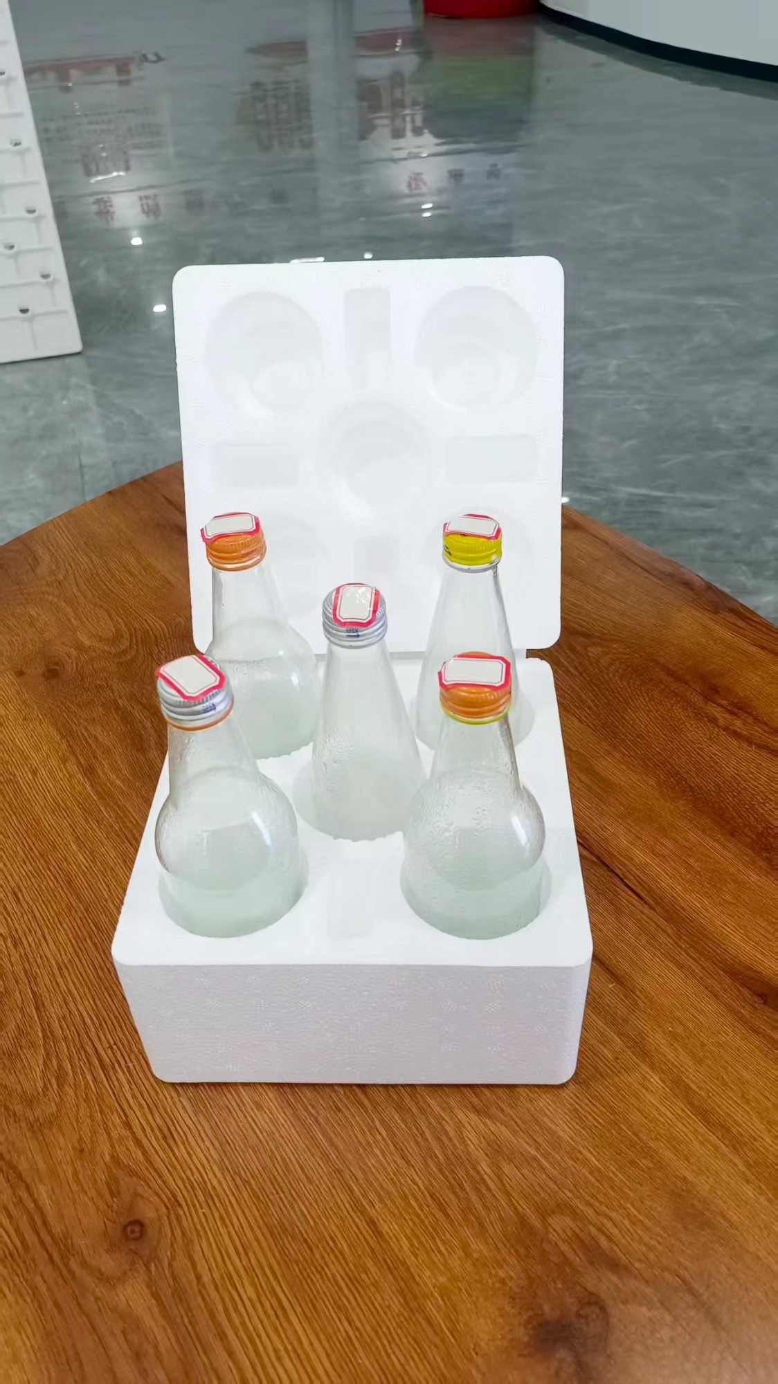 蔬菜泡沫箱展示