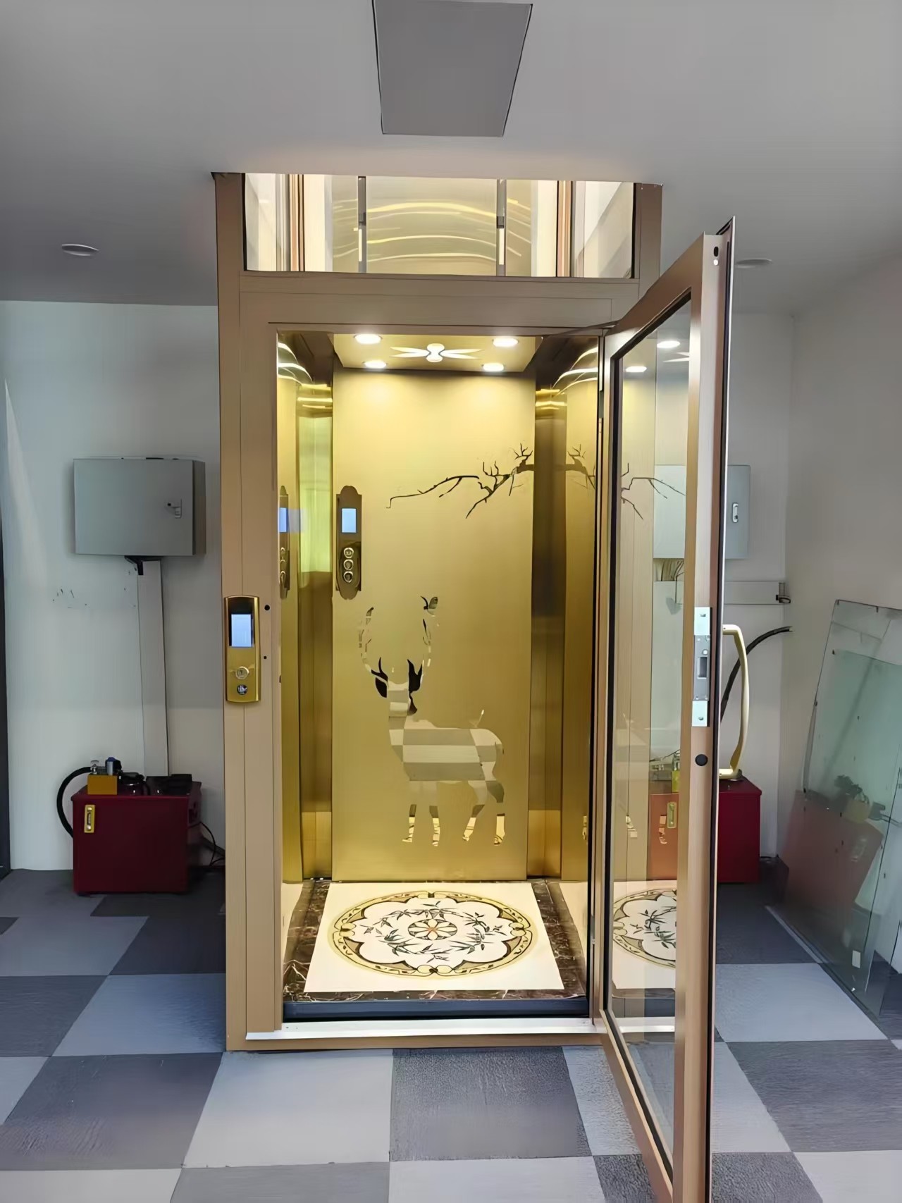 智岳电梯实景展示