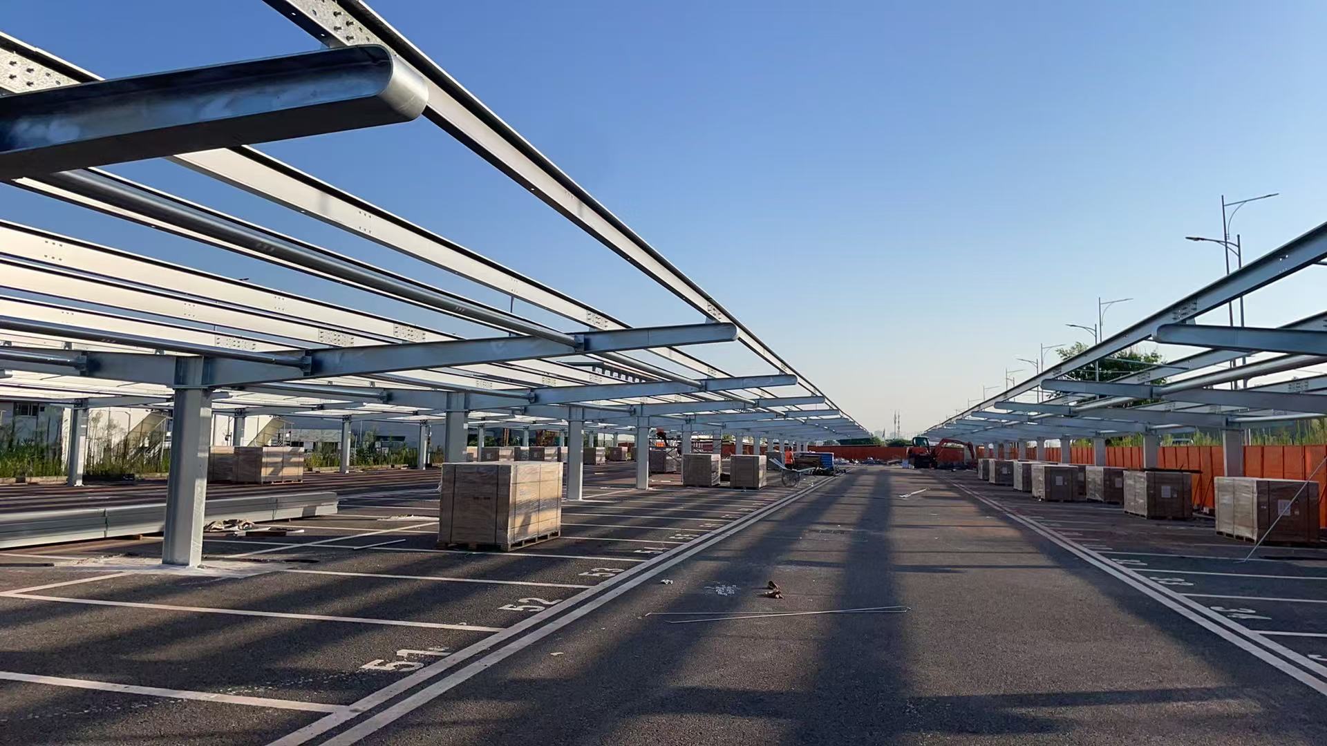 钢结构施工现场实景
