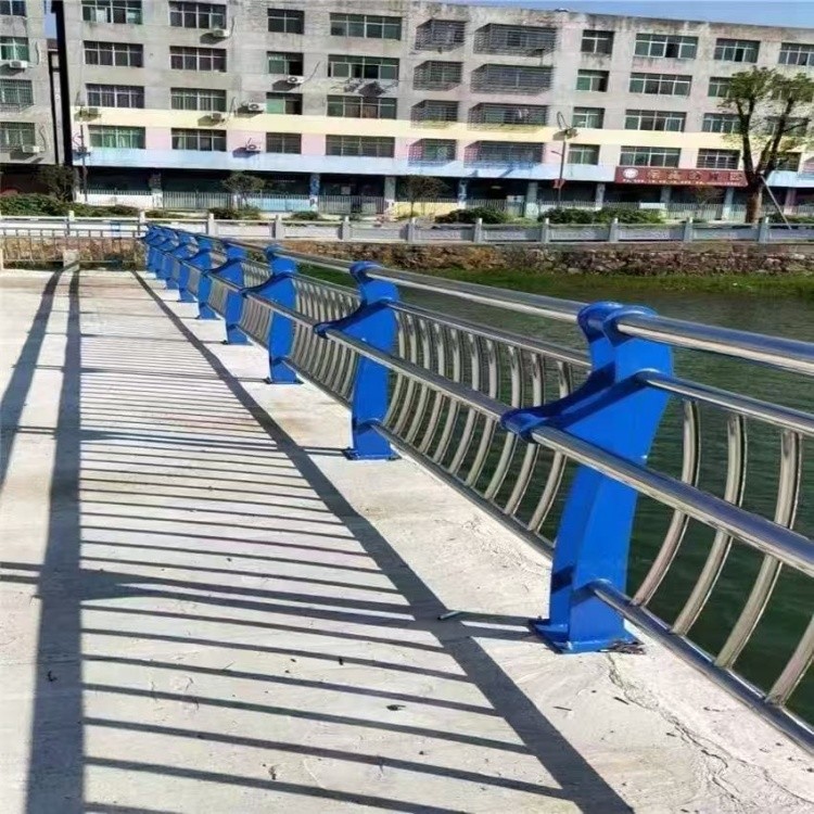 护栏生产实景图