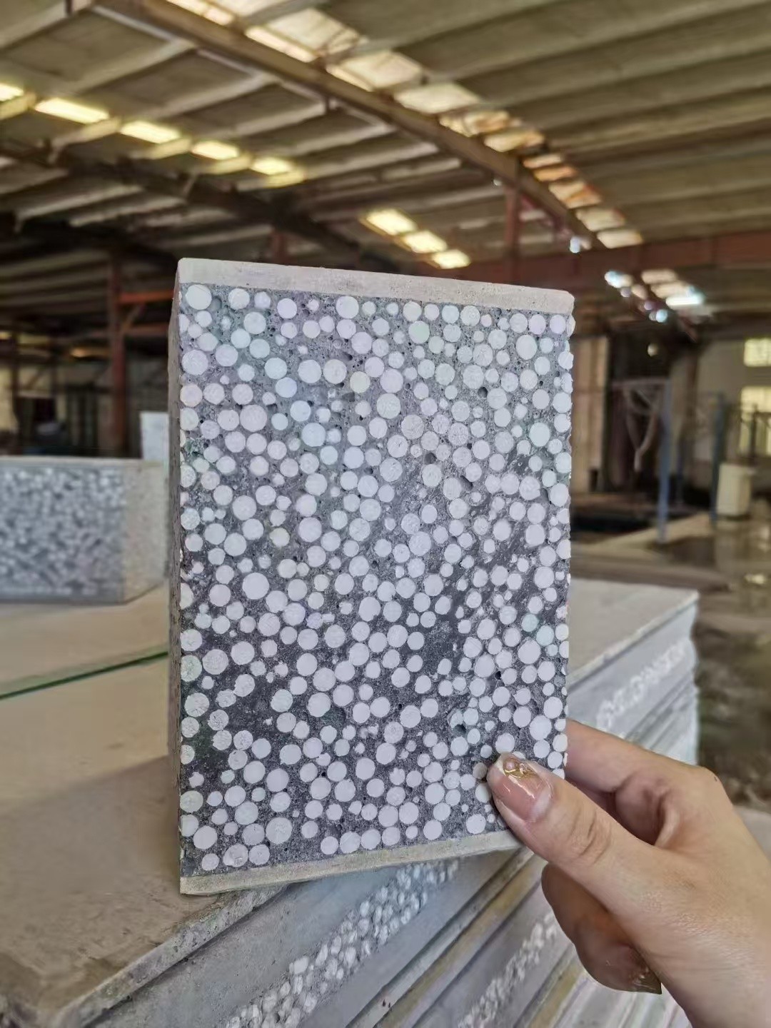 聚苯颗粒水泥隔墙板生产工艺展示