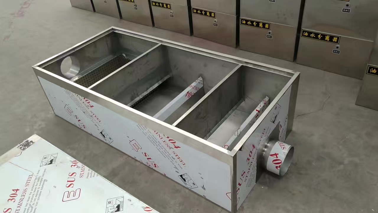 商用厨房设备维保现场
