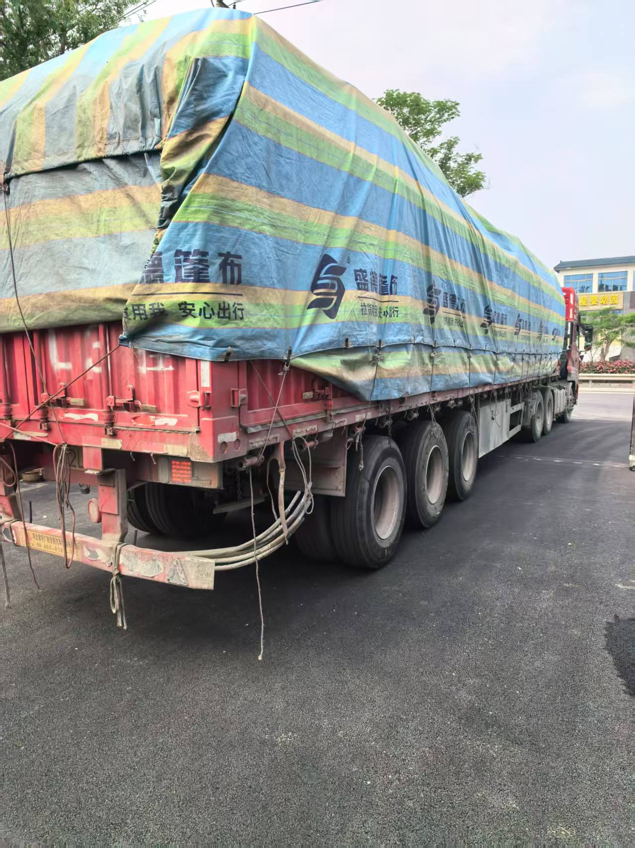 PET复合材料生产线实拍