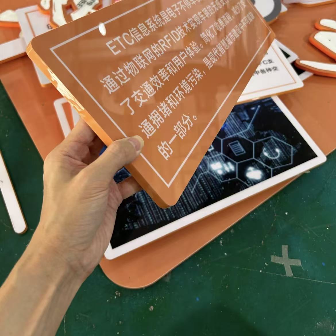 两江新区3D浮雕宣绒布打印定制厂家联系重庆美港广告有限公司