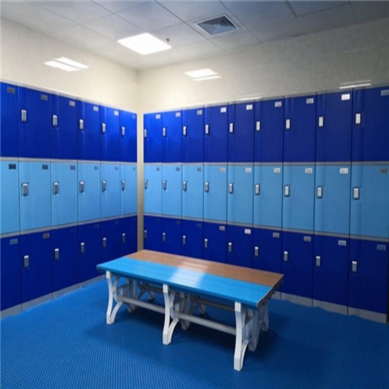 防腐更衣柜生产车间实景