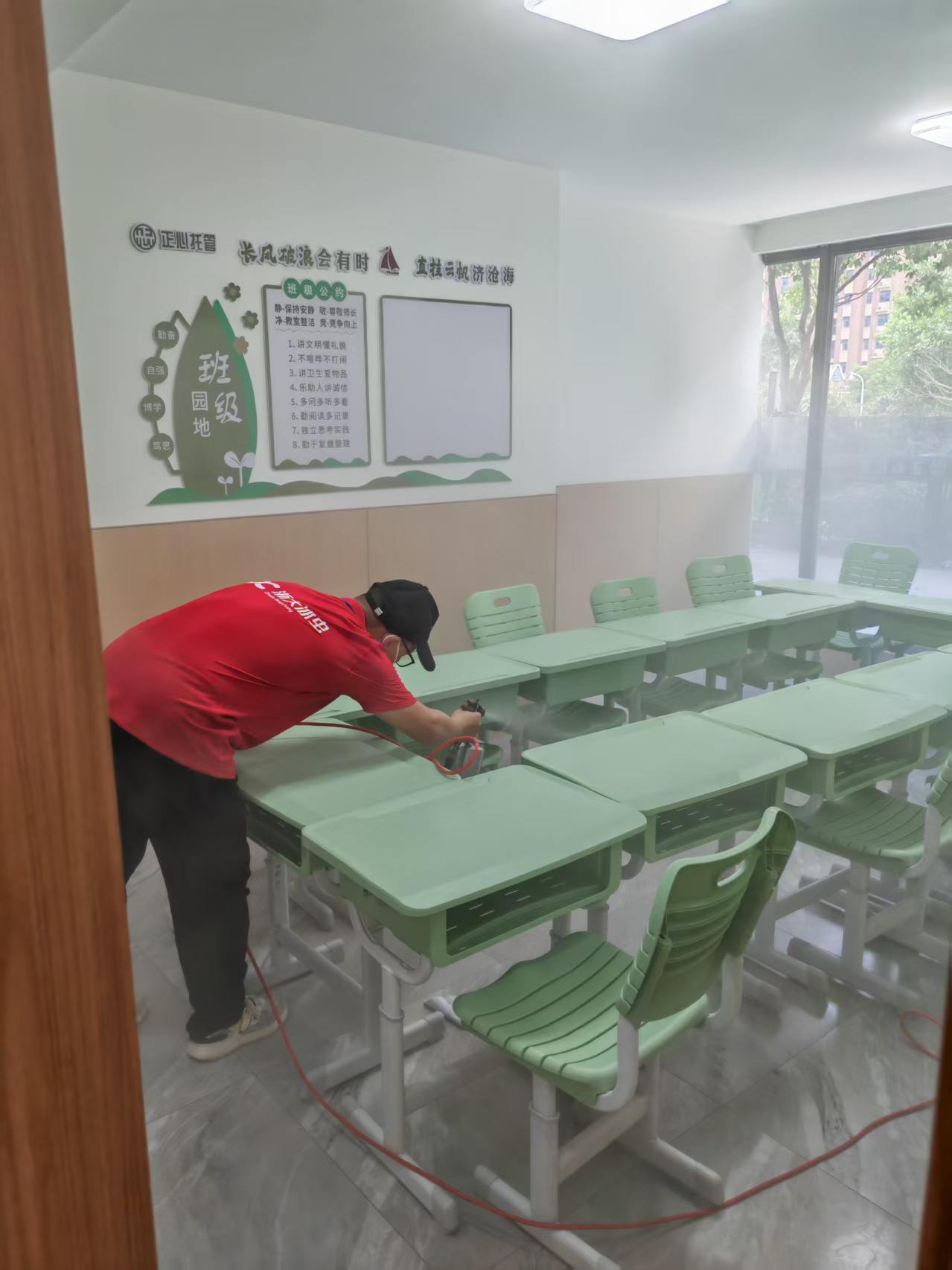 托育环境合规示例