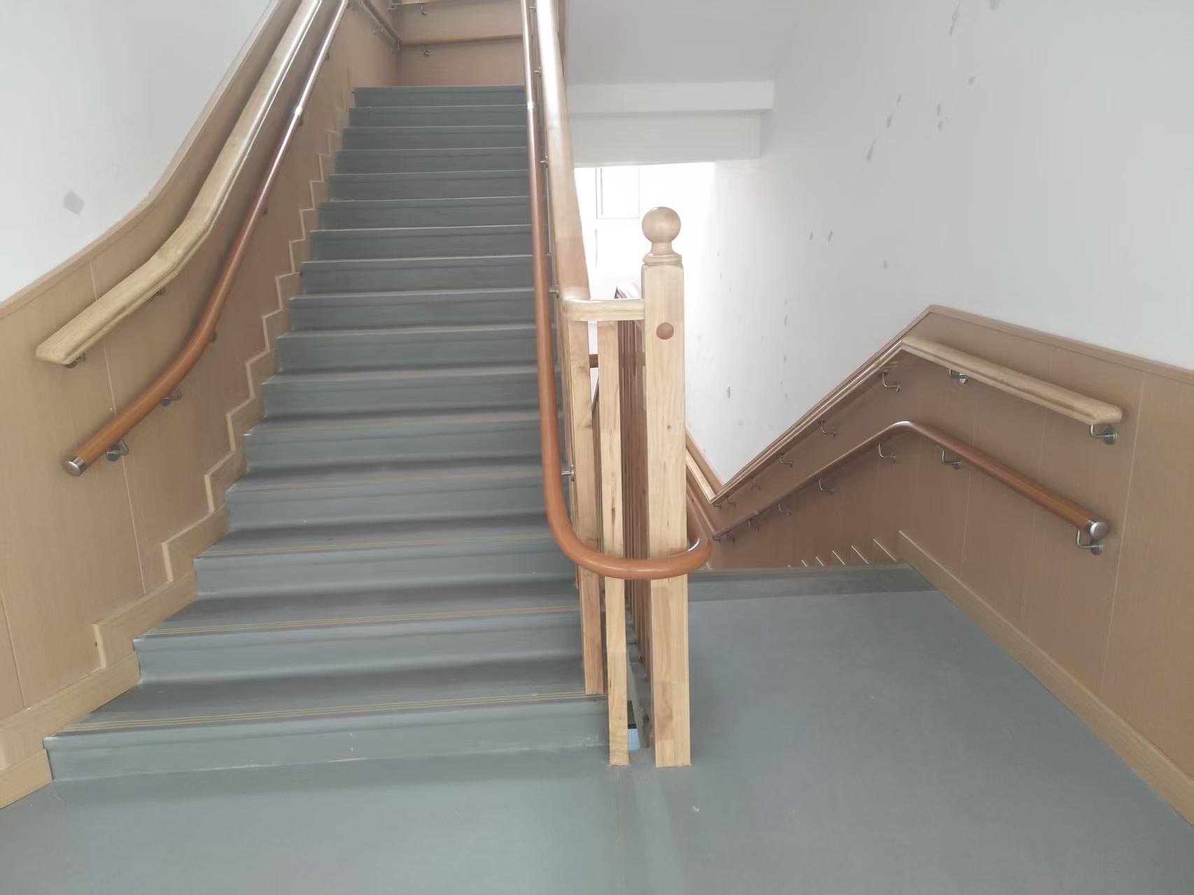 悬浮式地板结构示意