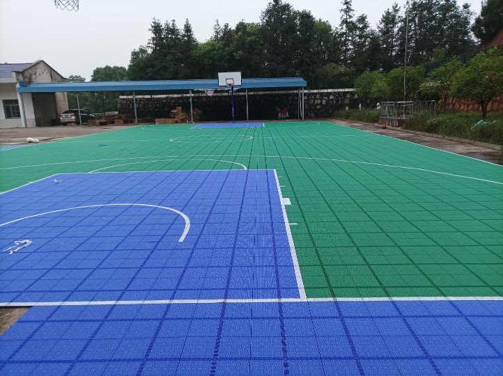滨州信誉好的EPDM塑胶施工工程选型参考 东营市奥地斯帮体育设施工程有限公司