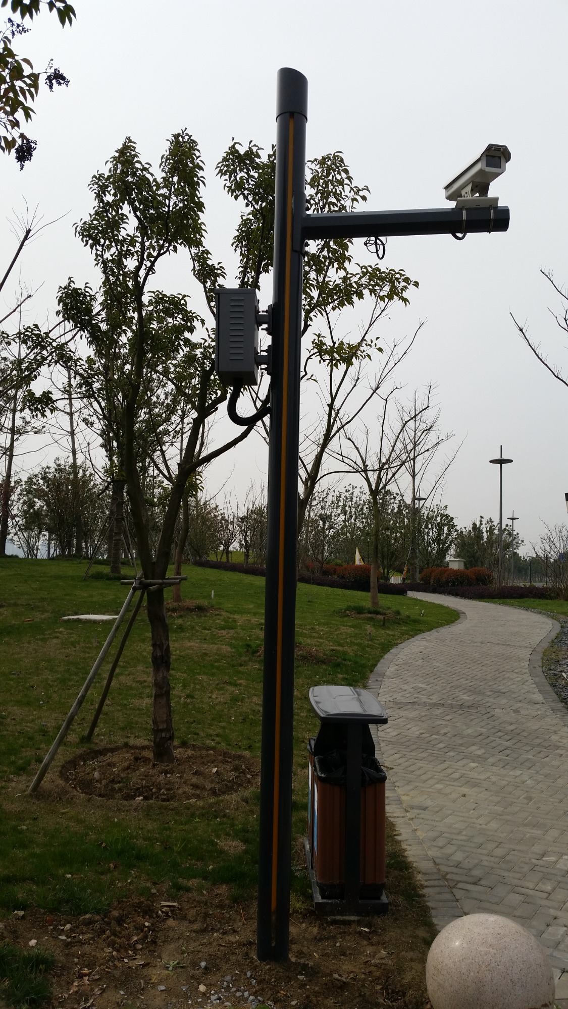 监控杆生产工艺展示