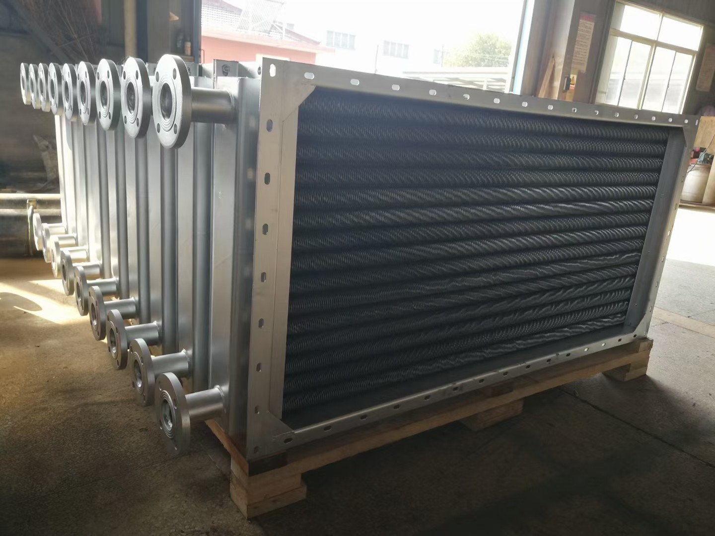2LQF1L型冷却器实拍