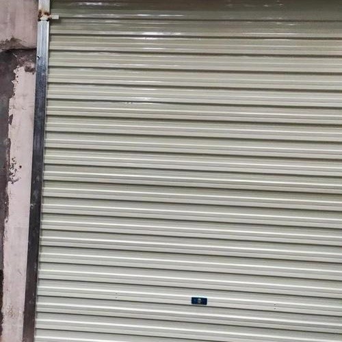 卷闸门检修施工实景