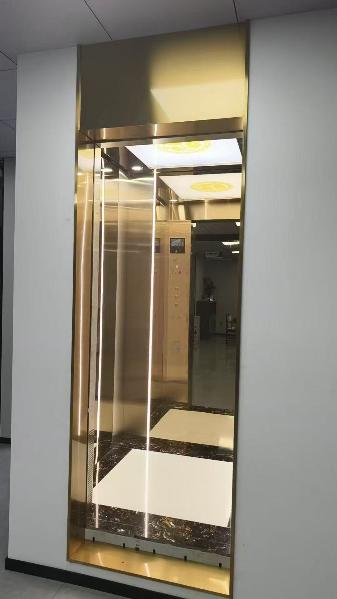 酒泉货梯