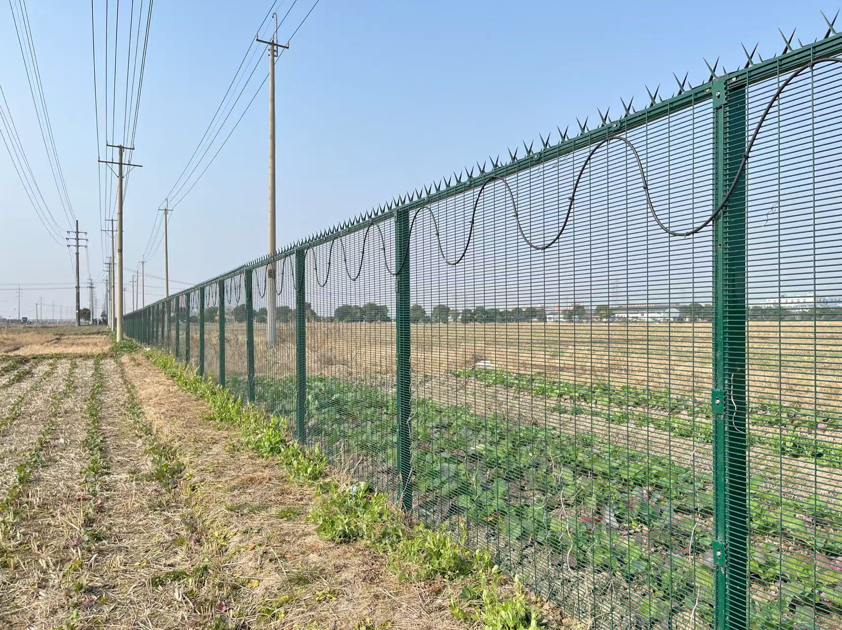 锌钢护栏实景