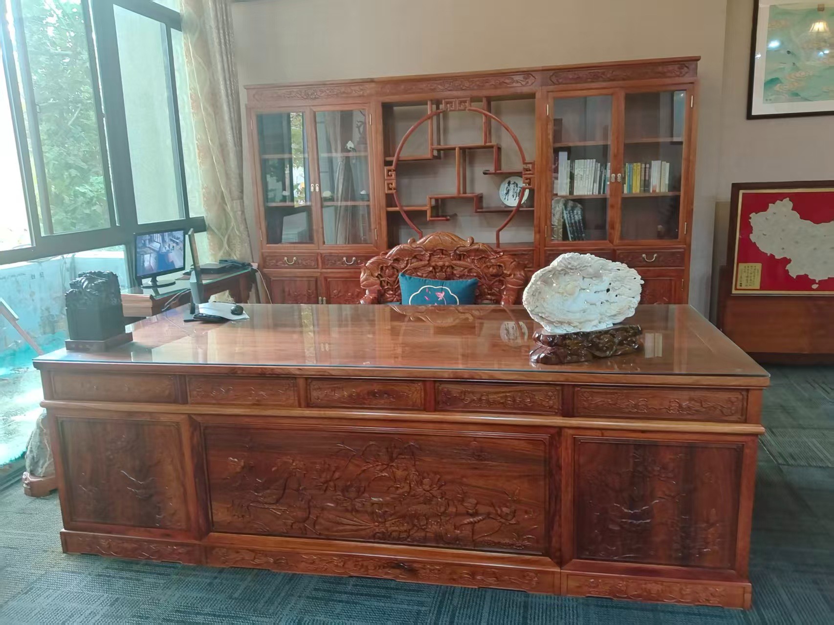 红木工艺细节展示