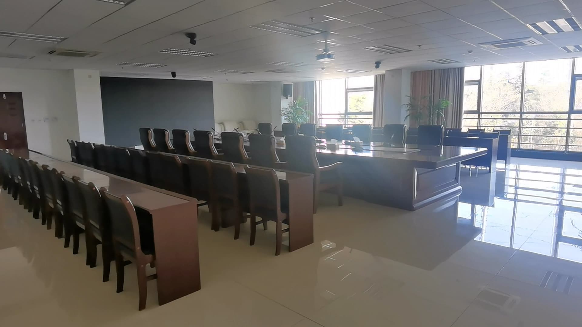 螺旋压榨设备内部结构示意