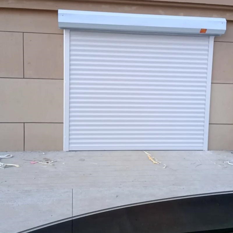 卷闸门配件更换实拍