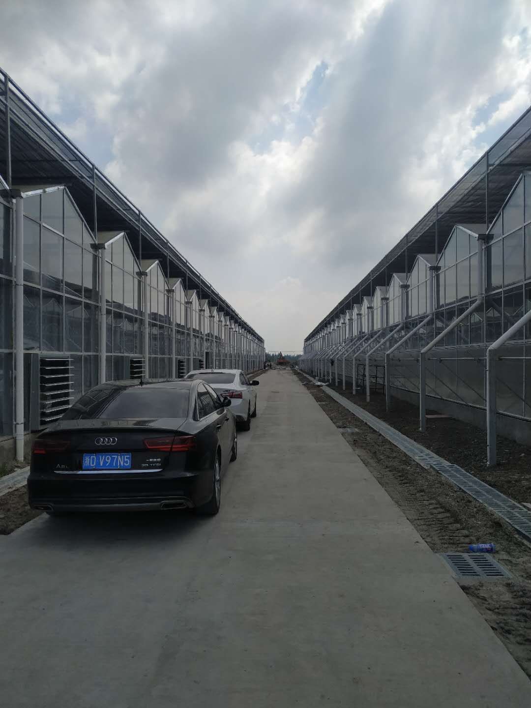 玻璃温室内部结构