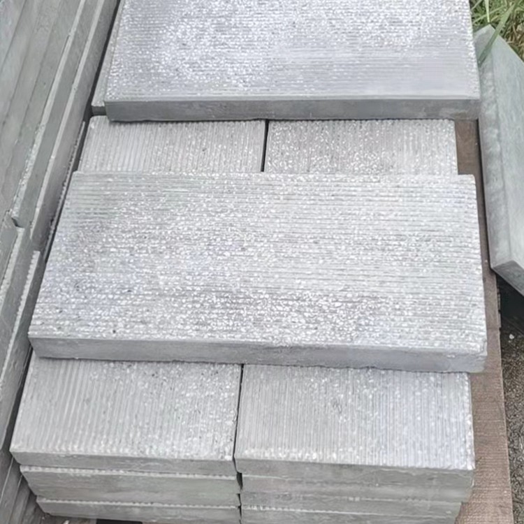 道路路沿石生产工艺