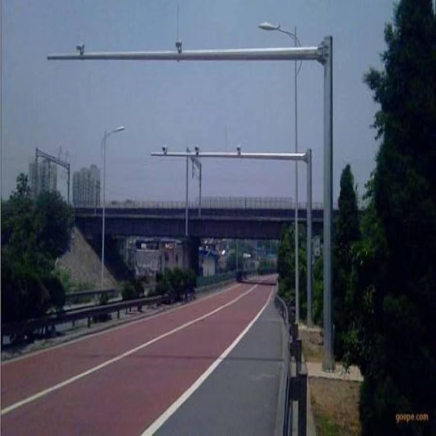 铜陵双升降高杆灯源头厂家-铁路站台监控杆