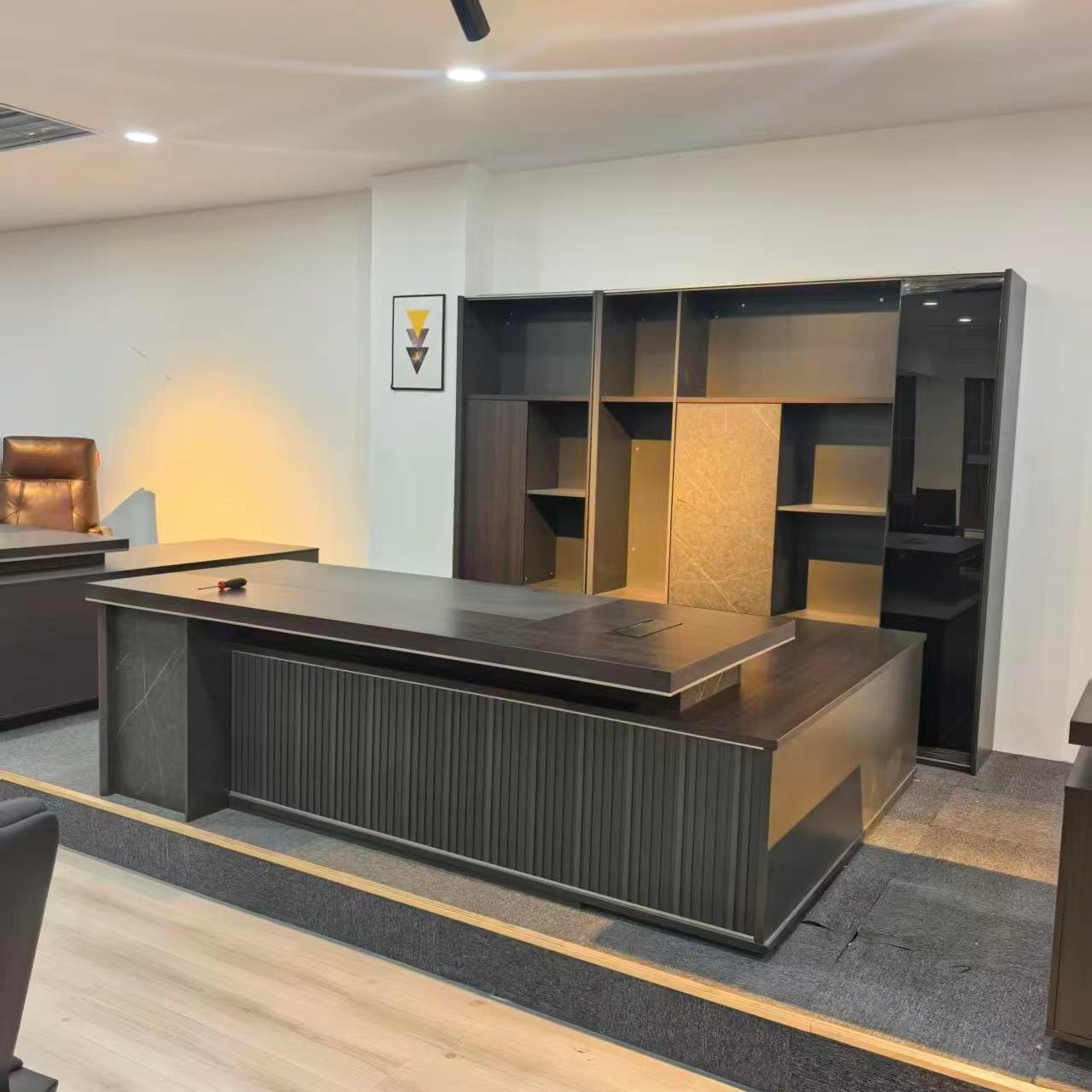 Office Furniture Setup
