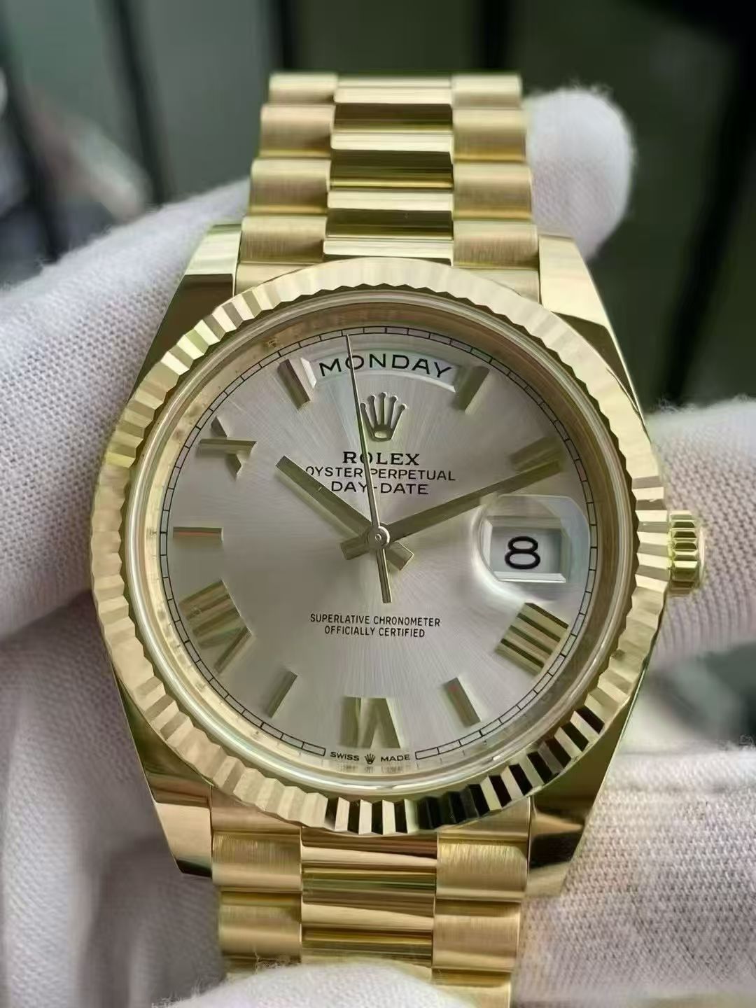 专业鉴定工作台