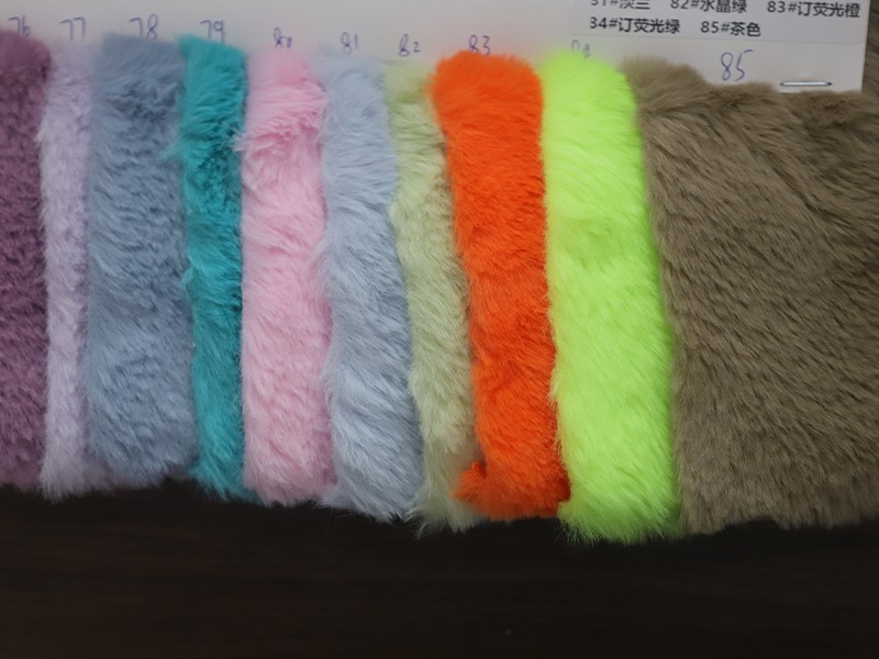 面料细节与成品应用展示