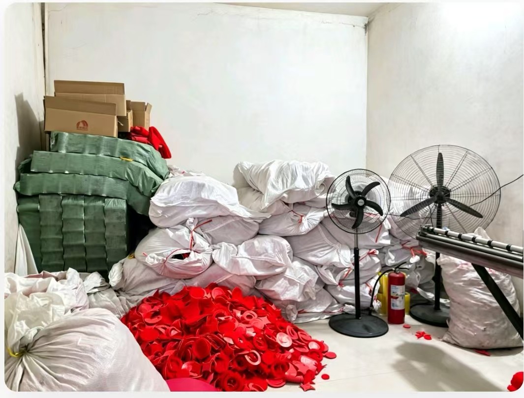 二次排水暗地漏产品结构示意