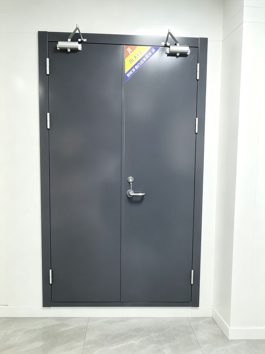 钢质防火门生产车间