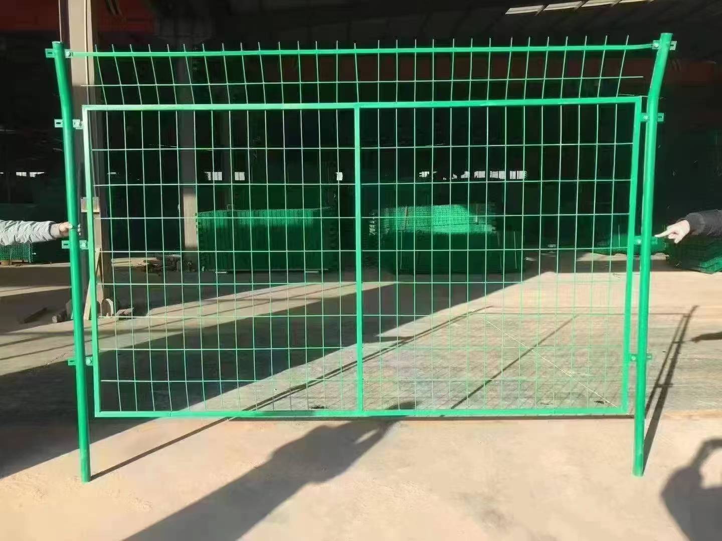 Industrial Fence Production